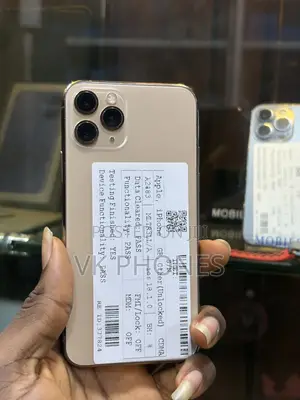 Apple iPhone 11 Pro 64 GB Gold