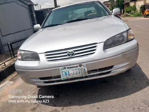 Toyota Camry 2002 Silver