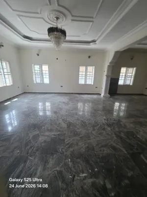 4bdrm Duplex in Julex Estate, Lugbe District for rent
