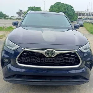 Toyota Highlander 2020 Blue