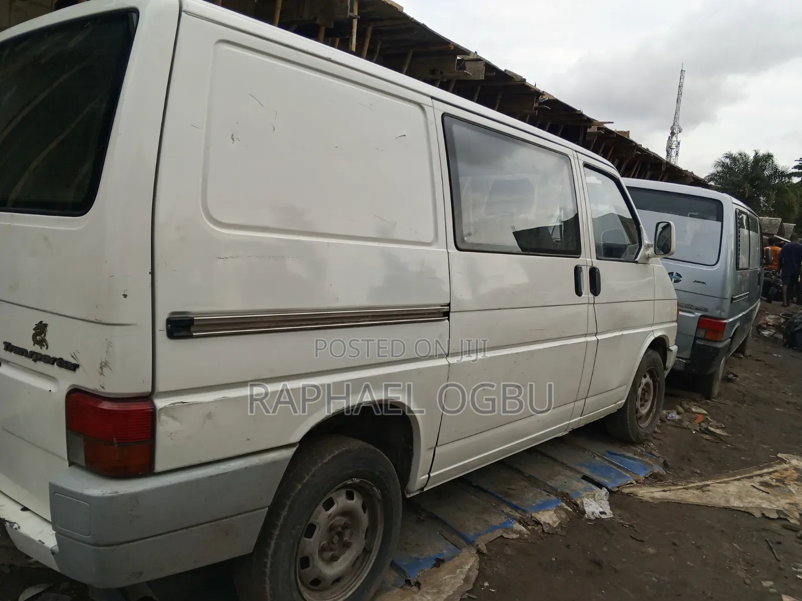 Volkswagen Transporter 2000 White