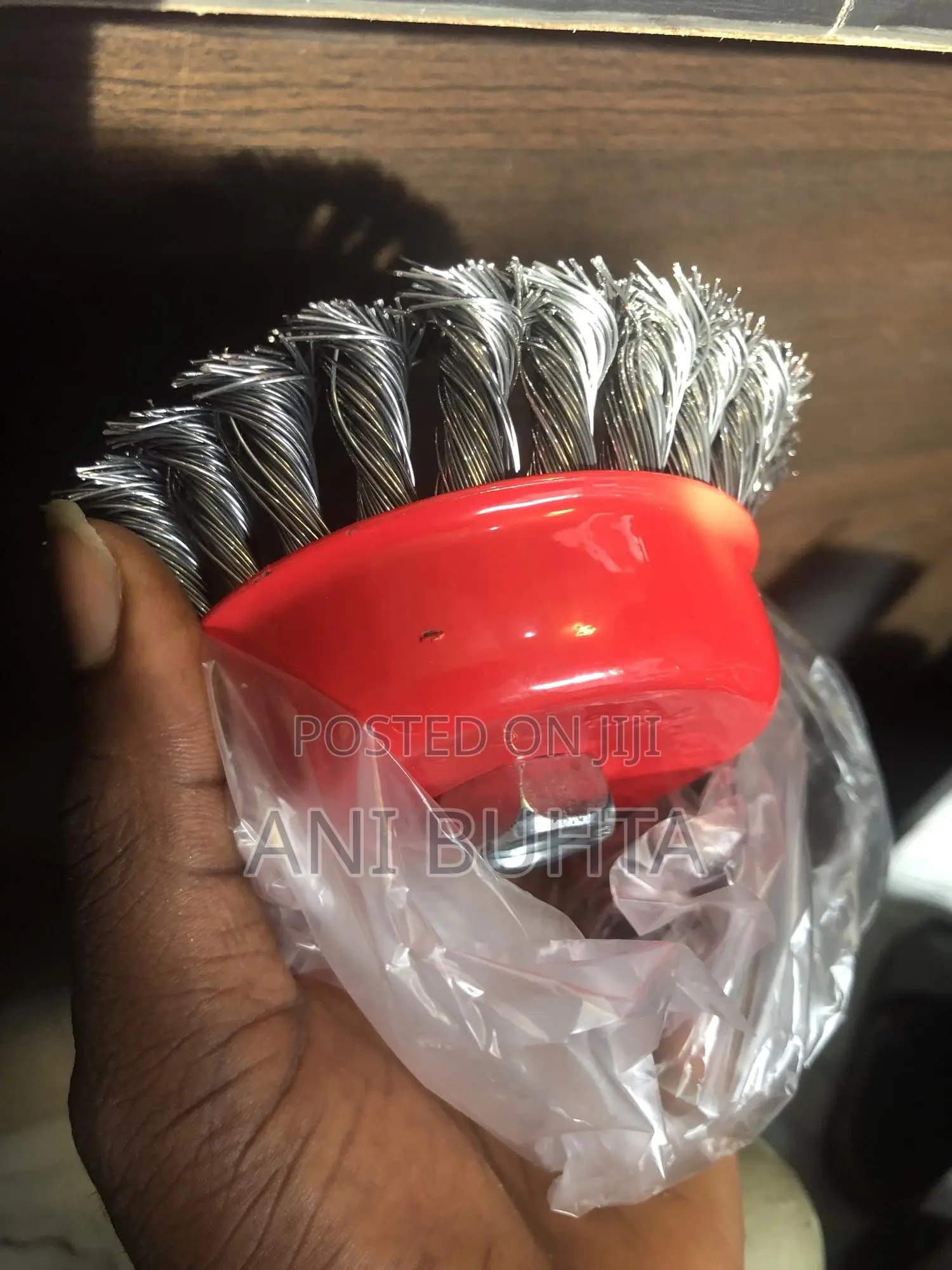Brush Cup 7"