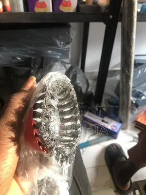 Brush Cup 7"