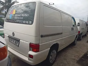 Volkswagen Transporter 2005 White