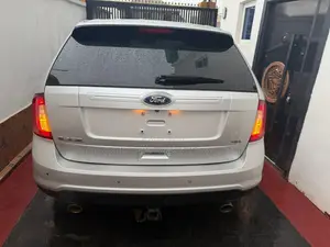 Ford Edge 2012 Silver
