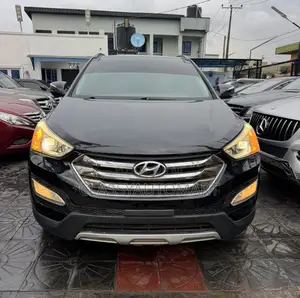 Hyundai Santa Fe Limited 4dr SUV AWD (3.3L 6cyl 6A) 2014 Black