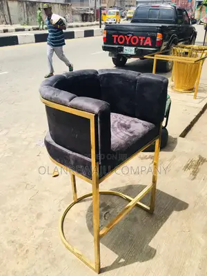 Dilling Chairs