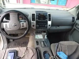 Nissan Frontier 2018 White