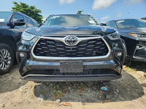 Toyota Highlander 2021 Black