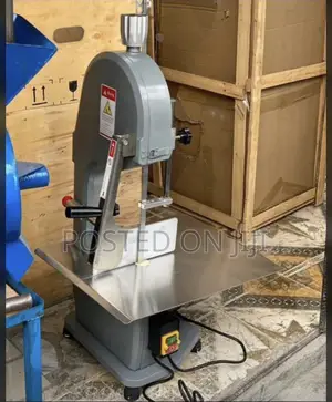 Heavy-Duty Commercial Bone Saw Machine