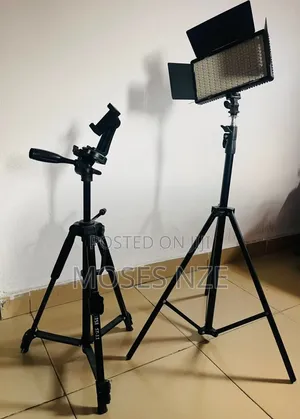 RGB Light 600+ 8 Colors