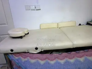 Lashes Bed