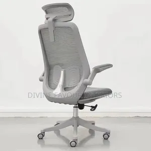 Mesh Foam Ergonomic Swivel Office Chair
