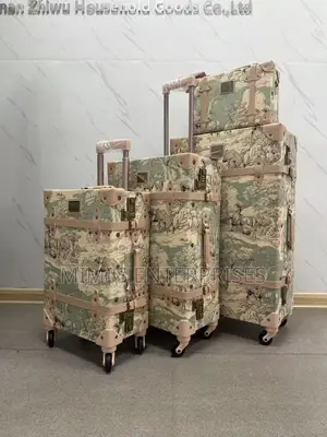 High Quality Well Detailed Flower Print Luggage Set of 4