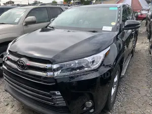 Toyota Highlander 2016 Black