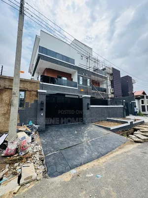 4bdrm Duplex in Ogudu Gra for sale