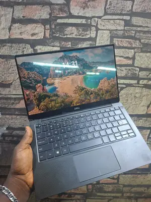 Laptop Dell XPS 13 256GB Intel Core i5 SSD 256GB