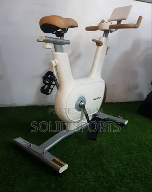 Semi-Compassia Strong Exercise Bike