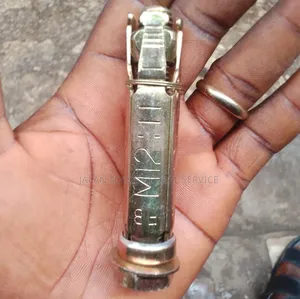 Expansion Bolt M12