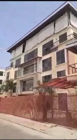 Commercial Property Suitable For Hospital,Institutions Etc