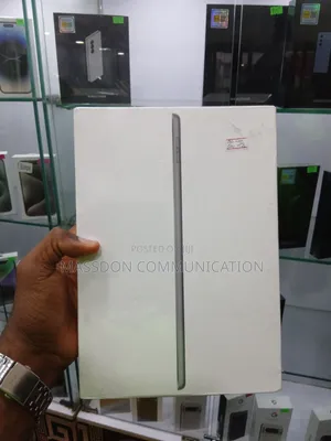 New Apple iPad (2022) 64 GB Gray