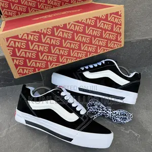 Original Vans Knu Stack Nostalgia Black / White Sneakers
