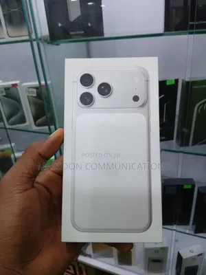 New Apple iPhone 17 Pro Max 256 GB Silver