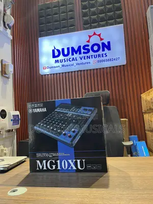 Yamaha Mg10xu Mixer With Effects and Usb Connectivity