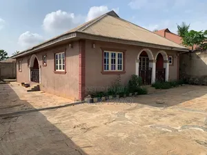 3bdrm Bungalow in Egbeda / Egbeda for sale