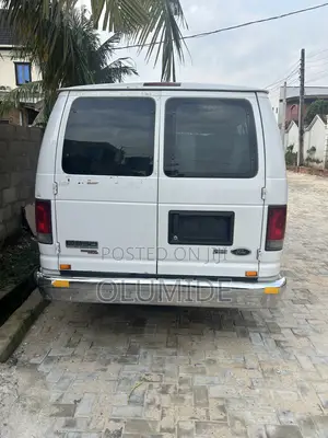 Ford E350 2013 White