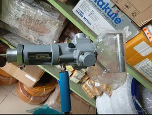 Pneumatic Paint Mixer