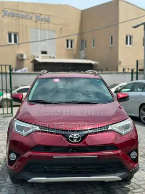 Toyota RAV4 Limited 4dr SUV AWD (2.5L 4cyl 6A) 2018 Red