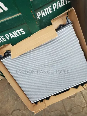 Original Radiator Range Rover 2015