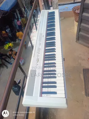 Yamaha P115 Piano