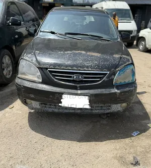Kia Carens 2003 Black