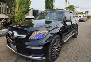 Mercedes-Benz GLK-Class 2011 Black