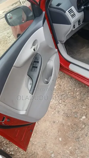 Toyota Corolla 2011 Red