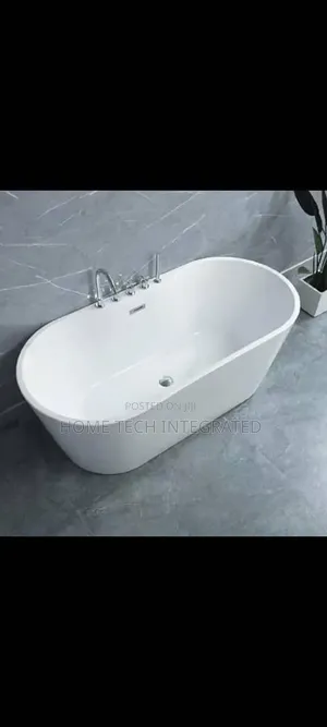 High Grade Acrylic Executive Bathtub