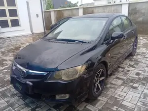 Honda Civic 2006 Black