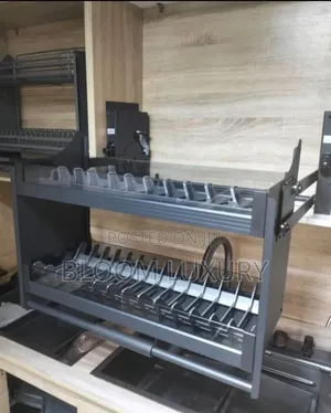 Grey Pull Down Plate Rack
