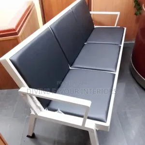 Executive Heavy-Duty Reception Waiting Chair - Black