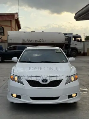 Toyota Camry 2007 White
