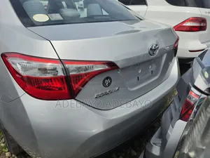 Toyota Corolla 2016 Silver