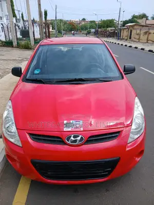 Hyundai i20 2008 Red