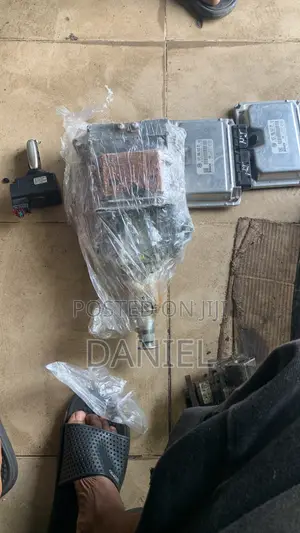 Bentley Starting Unit, Keys,Brain Box.