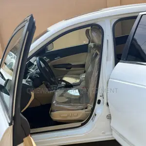 Honda Crosstour 2012 White