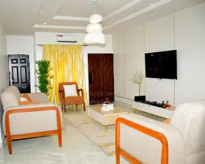 Luxury 2-Bedroom Shortlet Apartment