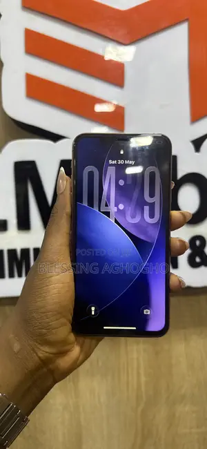 Apple iPhone 11 Pro Max 64 GB Gold
