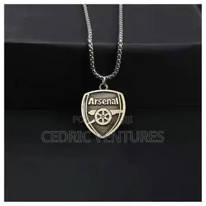 Arsenal Football Team Logo Pendant With Round Chain