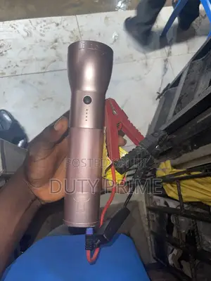 Halo Jump, Starter Bolt Flashlight Portable Power Banks.